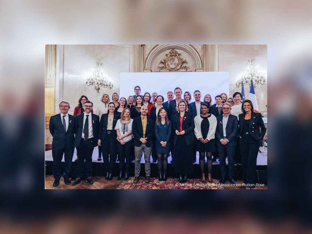 Dr Eurydice Angeli reçoit le Prix Ruban Rose 2025