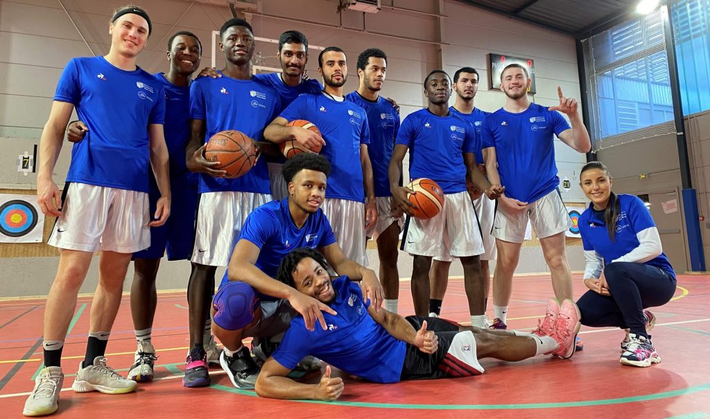 Photo de l'équipe masculine de basket de l'université Sorbonne Paris Nord