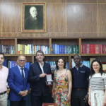 Photo du Président de l'université Christophe Fouqueré, en visite à l'université de Tirana en Albanie.